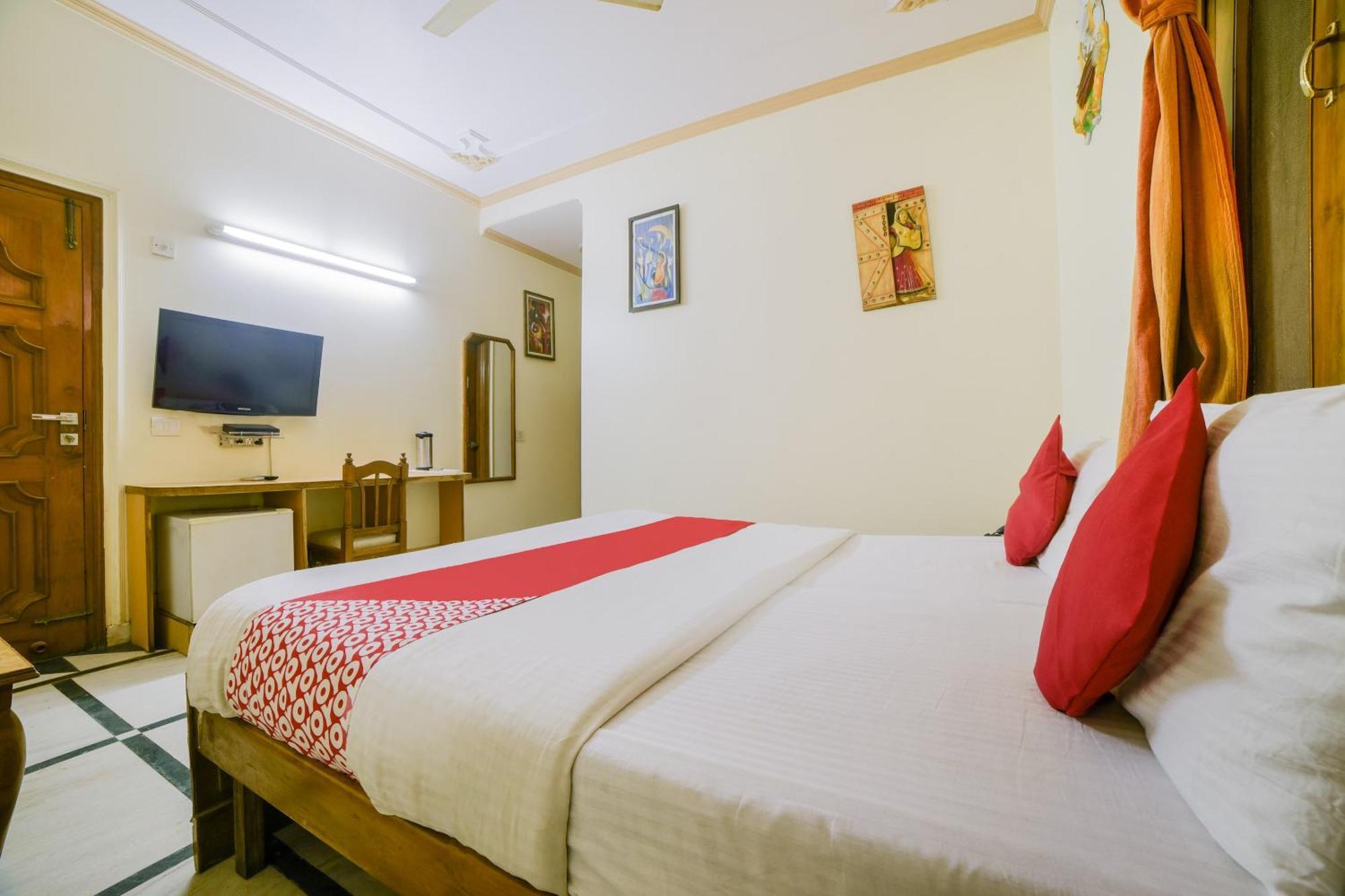 Super Hotel O Blue Sapphire Delhi New Delhi Exterior photo